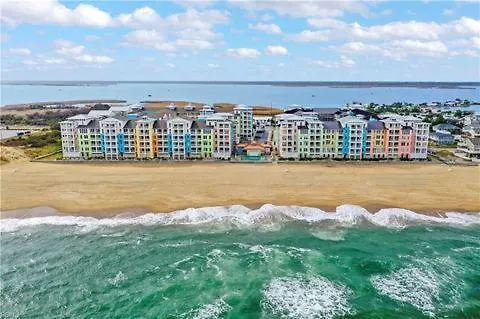 Sojourns Modern Sanctuary 2 Bedroom Sleeps 6 Pool View Virginia Beach 0*,  Stany Zjednoczone Ameryki