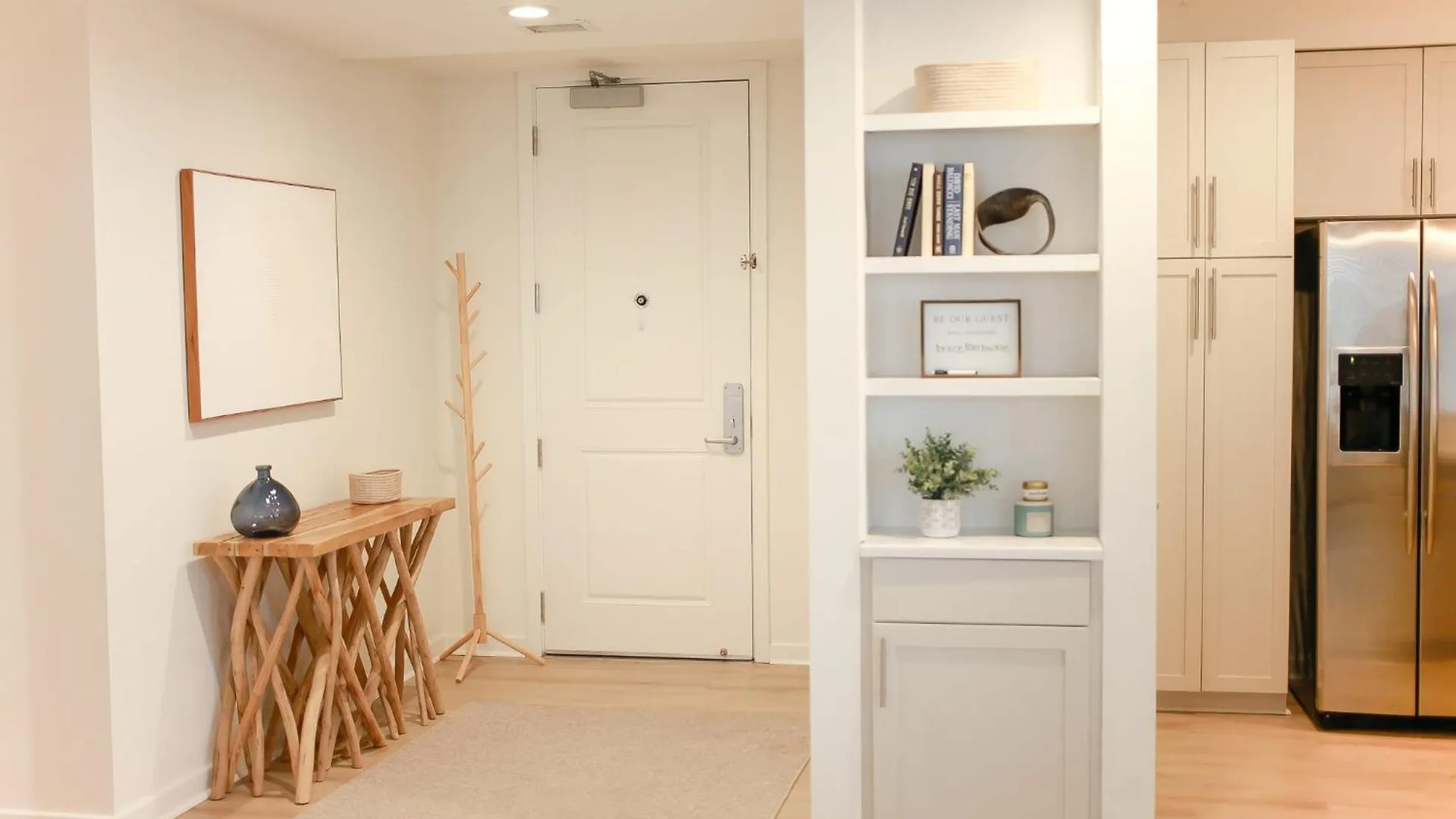 Sojourns Modern Sanctuary 2 Bedroom Sleeps 6 Pool View Virginia Beach